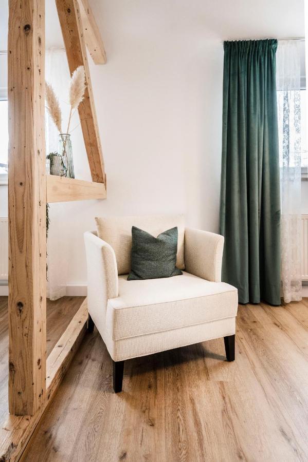 Ferienwohnung Albblick Holzmaden エクステリア 写真
