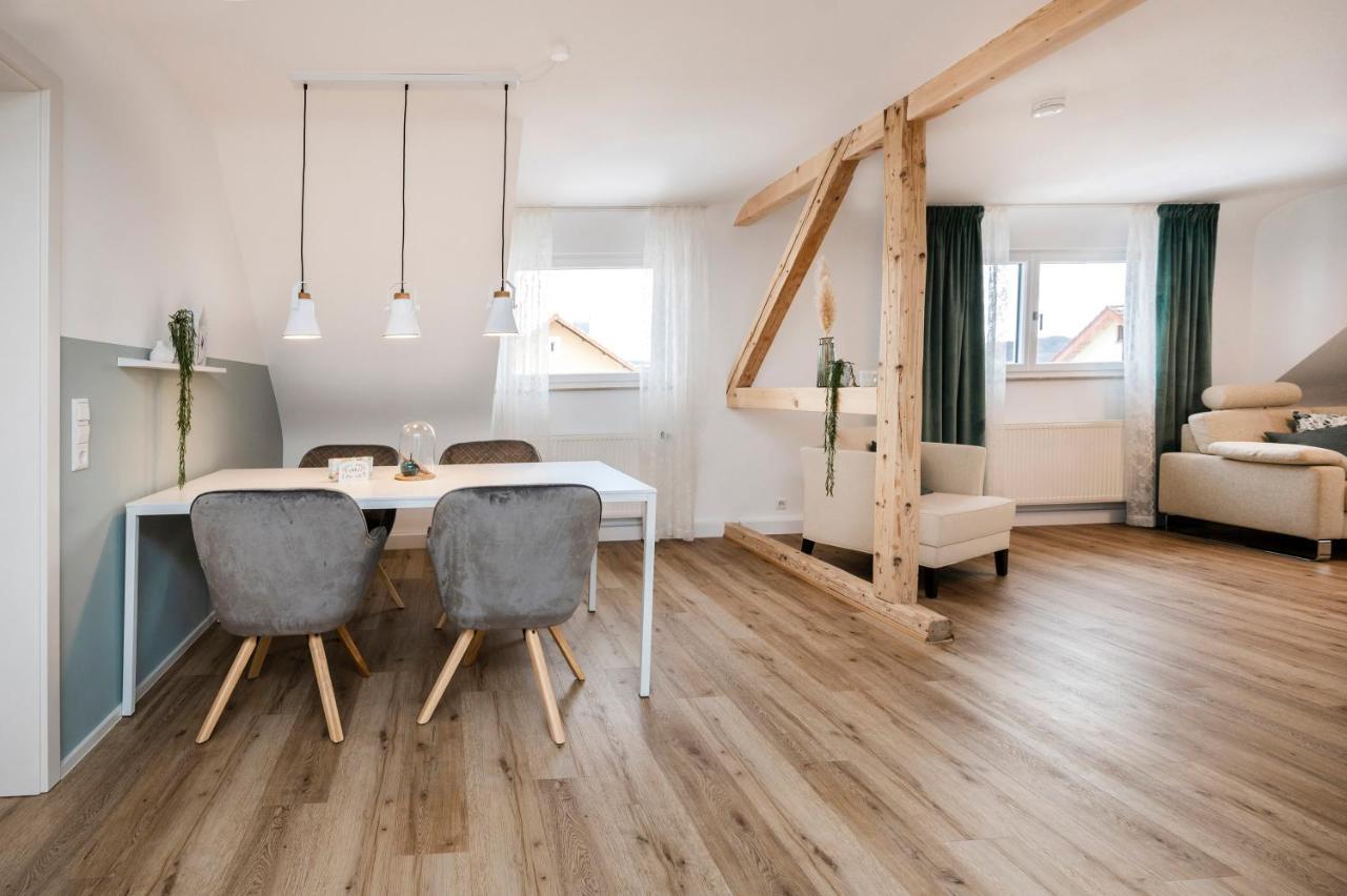 Ferienwohnung Albblick Holzmaden エクステリア 写真