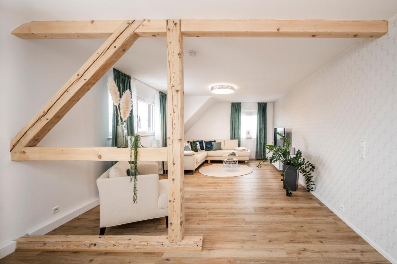 Ferienwohnung Albblick Holzmaden エクステリア 写真